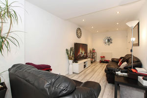 Photo 9- click for photo gallery